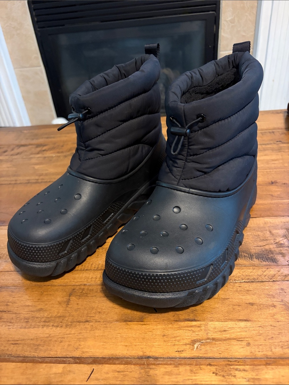Crocs Duet Max II
Boot in black. Size 10 W / 8 M